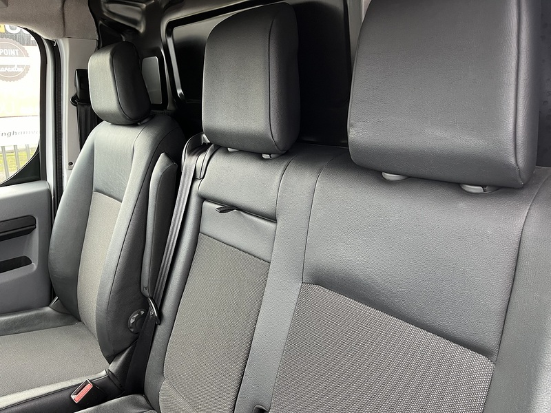 Vauxhall 1.5 Turbo D 2900 Dynamic Panel Van 6dr Diesel Manual L1 H1 Euro 6 (s/s) (100 ps)