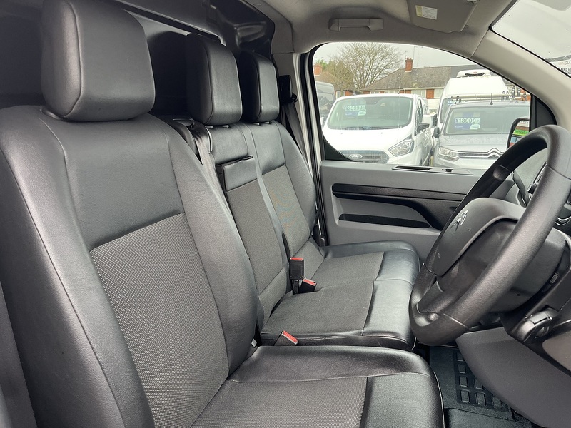 Vauxhall 1.5 Turbo D 2900 Dynamic Panel Van 6dr Diesel Manual L1 H1 Euro 6 (s/s) (100 ps)