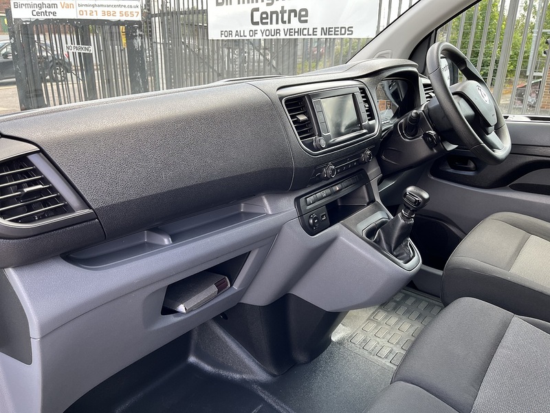 Vauxhall 1.5 Turbo D 2900 Sportive Panel Van 6dr Diesel Manual L2 H1 Euro 6 (s/s) (100 ps)