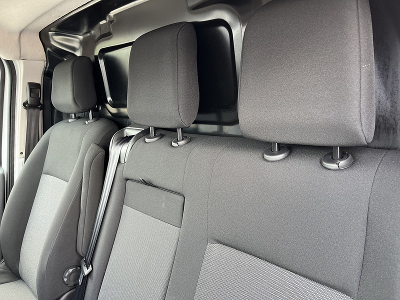 Vauxhall 1.5 Turbo D 2900 Sportive Panel Van 6dr Diesel Manual L2 H1 Euro 6 (s/s) (100 ps)