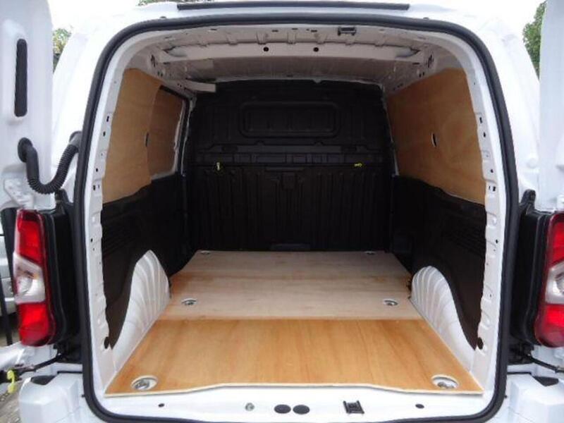 Vauxhall 1.5 Turbo D 2300 Prime Panel Van 5dr Diesel Manual SWB Euro 6 (s/s) (100 ps)