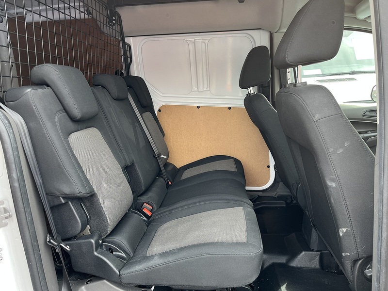 Ford 1.5 230 EcoBlue Leader Crew Van Double Cab 6dr Diesel Manual L2 Euro 6 (s/s) (100 ps)