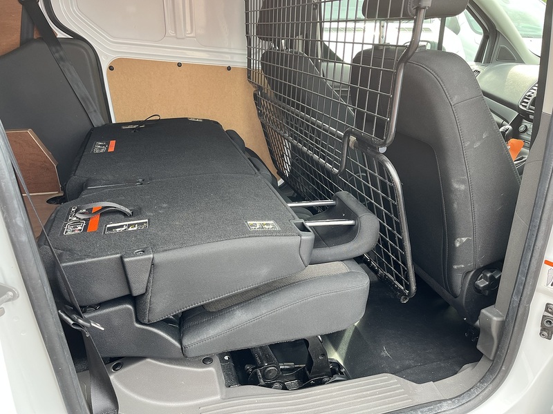 Ford 1.5 230 EcoBlue Leader Crew Van Double Cab 6dr Diesel Manual L2 Euro 6 (s/s) (100 ps)