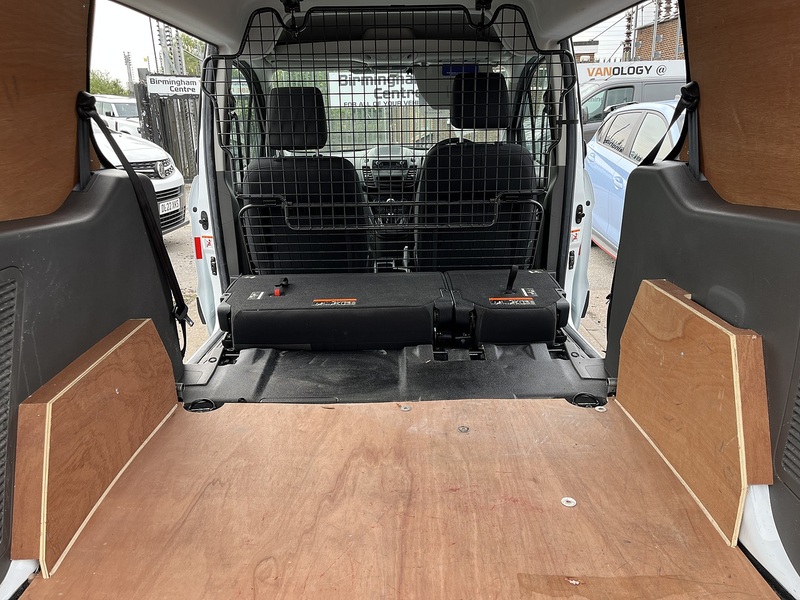 Ford 1.5 230 EcoBlue Leader Crew Van Double Cab 6dr Diesel Manual L2 Euro 6 (s/s) (100 ps)