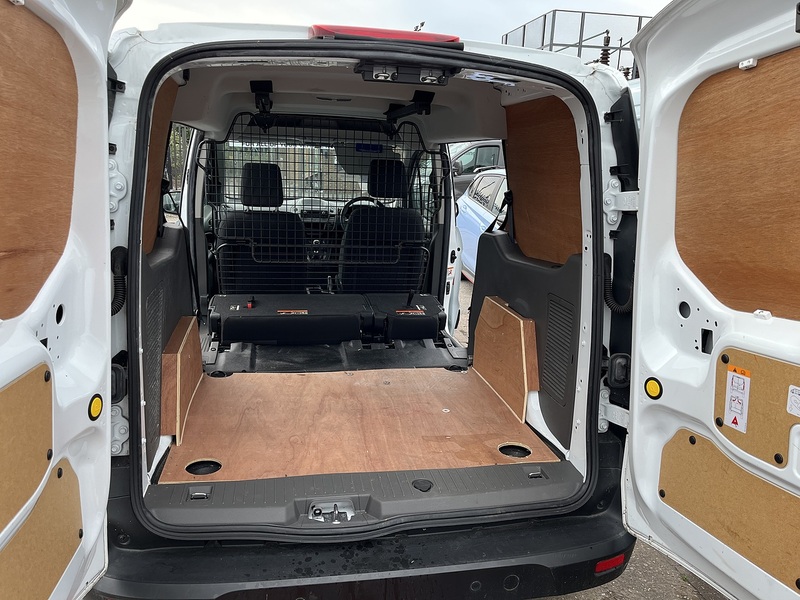 Ford 1.5 230 EcoBlue Leader Crew Van Double Cab 6dr Diesel Manual L2 Euro 6 (s/s) (100 ps)