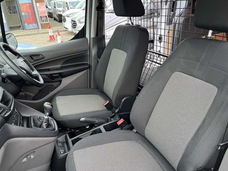 Ford 1.5 230 EcoBlue Leader Crew Van Double Cab 6dr Diesel Manual L2 Euro 6 (s/s) (100 ps)