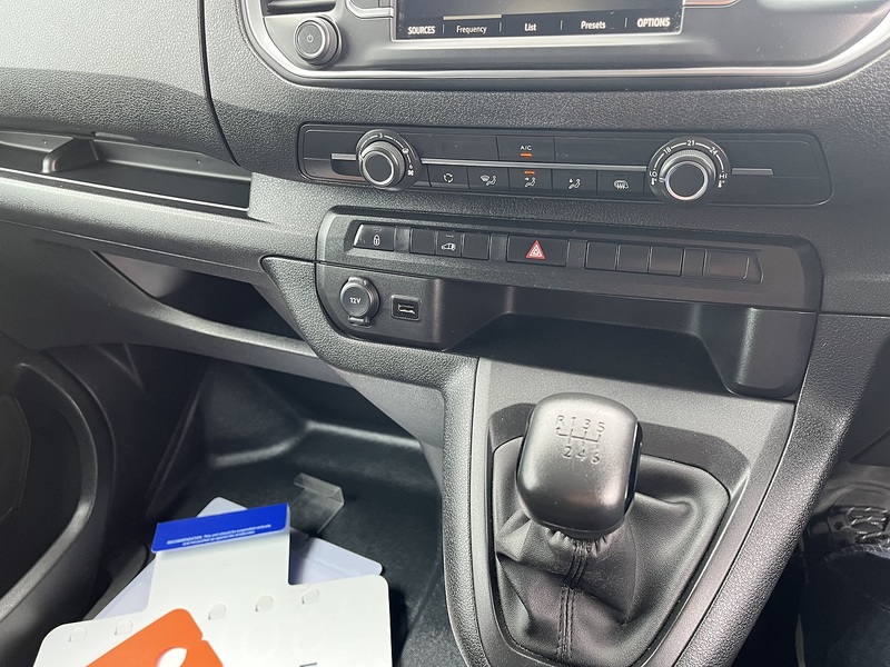 Vauxhall 1.5 Turbo D 2900 Prime Panel Van 6dr Diesel Manual L2 H1 Euro 6 (s/s) (100 ps)