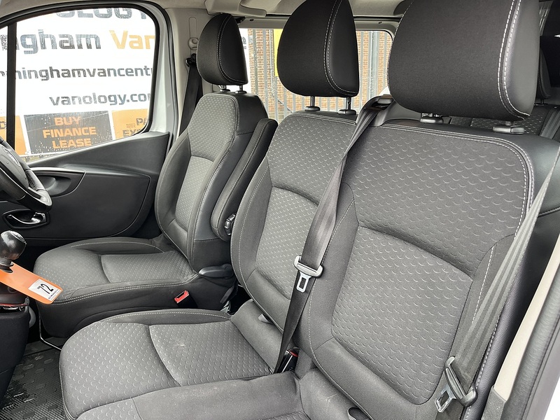 Vauxhall 1.6 CDTi 2900 Sportive Crew Van Double Cab 5dr Diesel Manual L2 H1 Euro 6 (6 Seat) (120 ps)