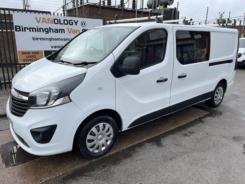 Vauxhall 1.6 CDTi 2900 Sportive Crew Van Double Cab 5dr Diesel Manual L2 H1 Euro 6 (6 Seat) (120 ps)