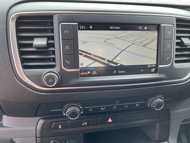 Vauxhall 2.0 Turbo D 3100 Dynamic Panel Van 6dr Diesel Auto L2 H1 Euro 6 (s/s) (145 ps)