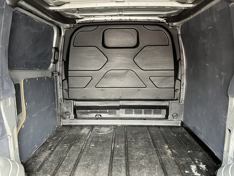 Ford 2.0 TDCi 290 Limited Panel Van 5dr Diesel Manual L1 H1 (163 g/km, 128 bhp)