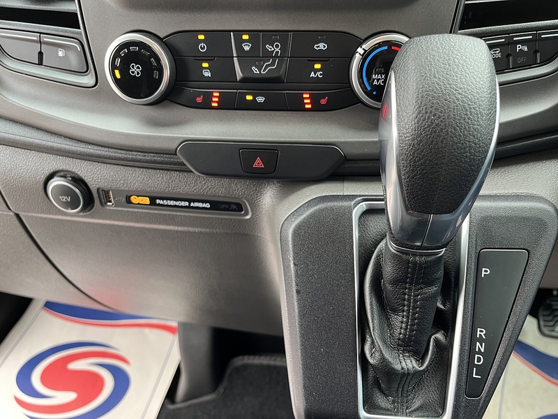 Ford 1.0 340 EcoBoost 13.6kWh Trend Panel Van 5dr Petrol Plug-in Hybrid Auto L1 H1 Euro 6 (126 ps)