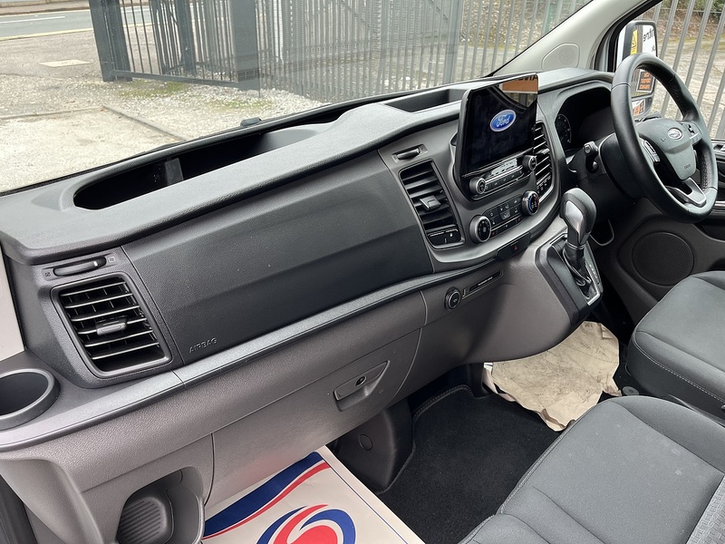 Ford 1.0 340 EcoBoost 13.6kWh Trend Panel Van 5dr Petrol Plug-in Hybrid Auto L1 H1 Euro 6 (126 ps)