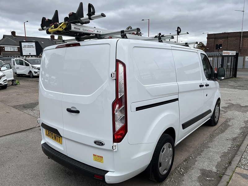 Ford 1.0 340 EcoBoost 13.6kWh Trend Panel Van 5dr Petrol Plug-in Hybrid Auto L1 H1 Euro 6 (126 ps)