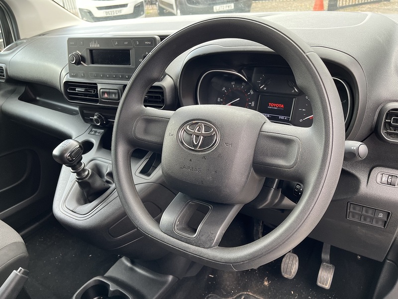 Toyota 1.5 BlueHDi Active Short Panel Van 5dr Diesel Manual SWB Euro 6 (s/s) (100 bhp)