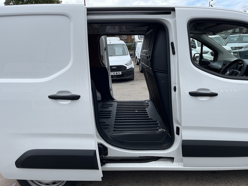 Toyota 1.5 BlueHDi Active Short Panel Van 5dr Diesel Manual SWB Euro 6 (s/s) (100 bhp)