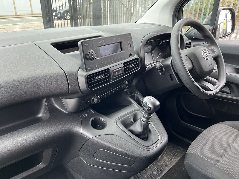 Toyota 1.5 BlueHDi Active Short Panel Van 5dr Diesel Manual SWB Euro 6 (s/s) (100 bhp)