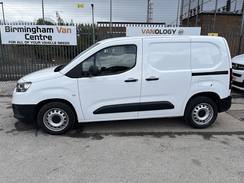 Toyota 1.5 BlueHDi Active Short Panel Van 5dr Diesel Manual SWB Euro 6 (s/s) (100 bhp)