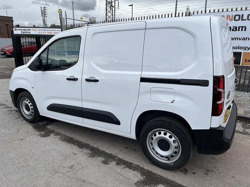Toyota 1.5 BlueHDi Active Short Panel Van 5dr Diesel Manual SWB Euro 6 (s/s) (100 bhp)