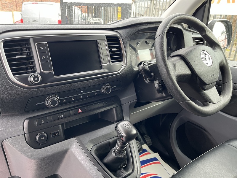 Vauxhall DYNAMIC 1.5CDTi 100 2900 L2 LWB (ULEZ)