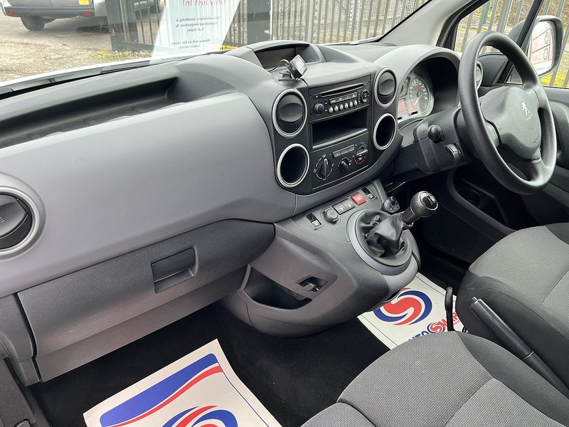 Peugeot PROFESSIONAL 1.6HDi 100 L1 PROFESSIONAL (ULEZ)