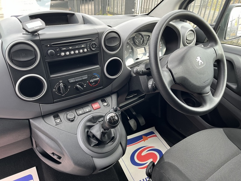 Peugeot PROFESSIONAL 1.6HDi 100 L1 PROFESSIONAL (ULEZ)