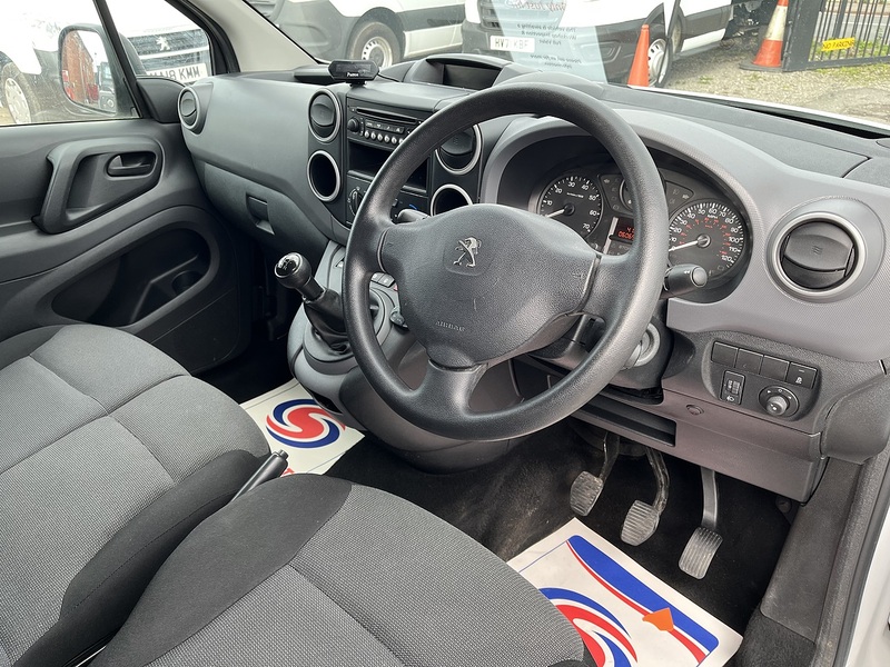 Peugeot PROFESSIONAL 1.6HDi 100 L1 PROFESSIONAL (ULEZ)