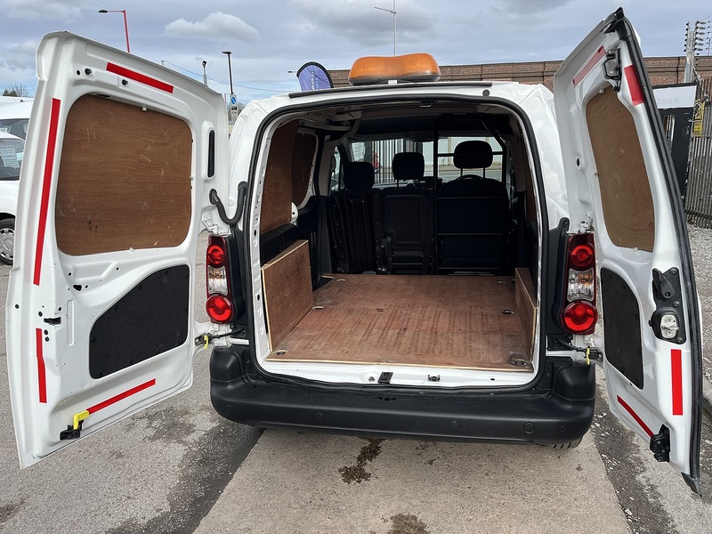 Peugeot PROFESSIONAL 1.6HDi 100 L1 PROFESSIONAL (ULEZ)