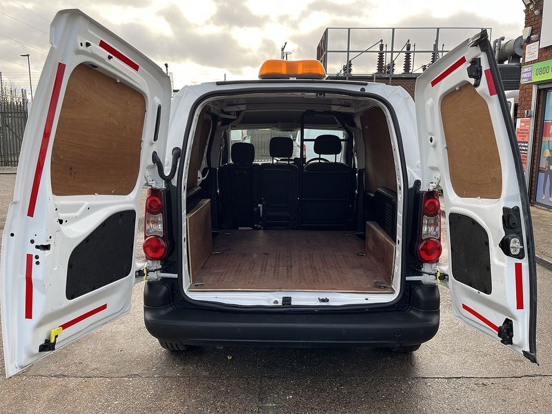 Peugeot PROFESSIONAL 1.6HDi 100 L1 PROFESSIONAL (ULEZ)