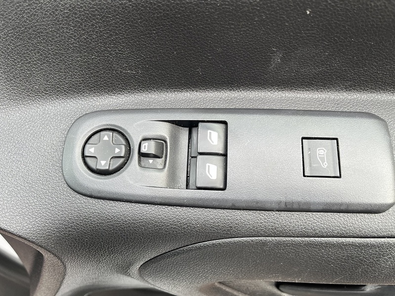 Vauxhall 1.5 Turbo D 2300 Dynamic Panel Van 6dr Diesel Manual L2 H1 Euro 6 (100 ps)