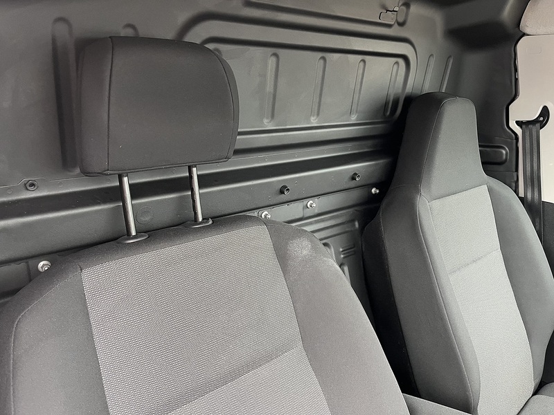 Vauxhall 1.5 Turbo D 2300 Dynamic Panel Van 6dr Diesel Manual L2 H1 Euro 6 (100 ps)