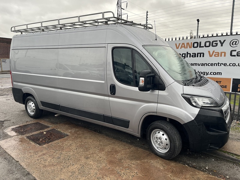 Peugeot 2.2 BlueHDi 335 Professional Panel Van 5dr Diesel Manual L3 H2 Euro 6 (s/s) (140 ps)