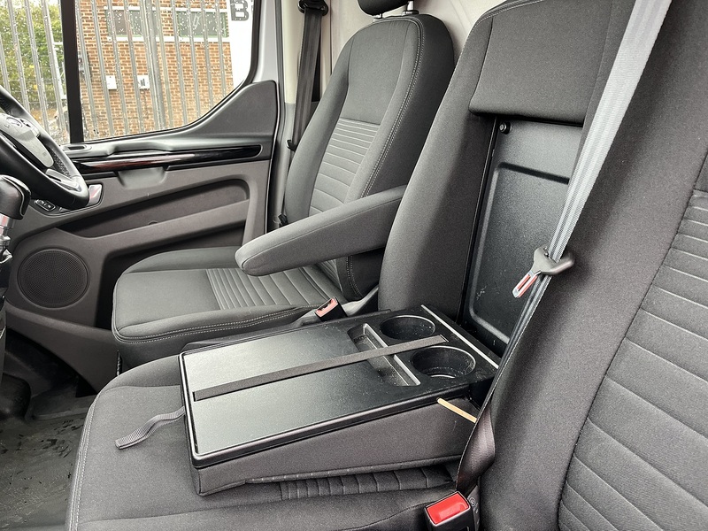 Ford 2.0 300 EcoBlue Limited Panel Van 5dr Diesel Manual L2 H1 Euro 6 (s/s) (130 ps)