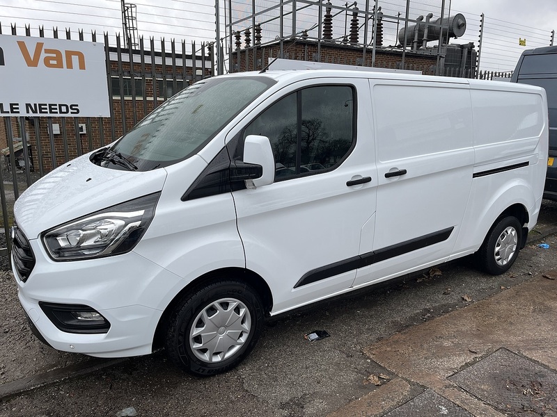 Ford 2.0 300 EcoBlue Trend Panel Van 5dr Diesel Manual L2 H1 Euro 6 (130 ps)