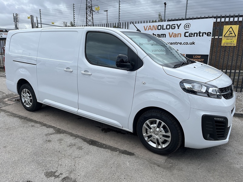 Vauxhall 1.5 Turbo D 2900 Sportive Panel Van 6dr Diesel Manual L2 H1 Euro 6 (s/s) (100 ps)