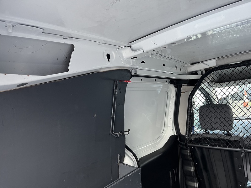 Peugeot 1.6 HDi 625 SE Panel Van 5dr Diesel Manual L1 (133 g/km, 75 bhp)