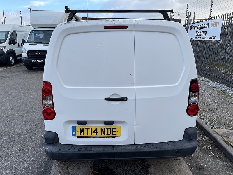 Peugeot 1.6 HDi 625 SE Panel Van 5dr Diesel Manual L1 (133 g/km, 75 bhp)