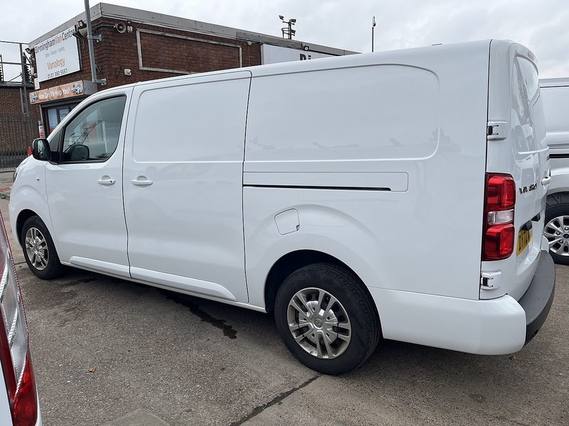 Vauxhall 1.5 Turbo D 2900 Sportive Panel Van 6dr Diesel Manual L2 H1 Euro 6 (s/s) (100 ps)