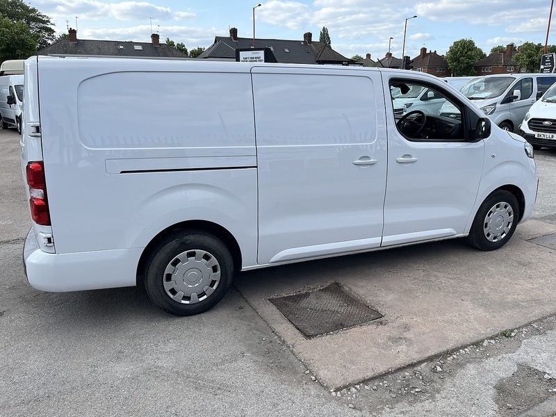 Vauxhall 1.5 Turbo D 2900 Sportive Panel Van 6dr Diesel Manual L2 H1 Euro 6 (s/s) (100 ps)