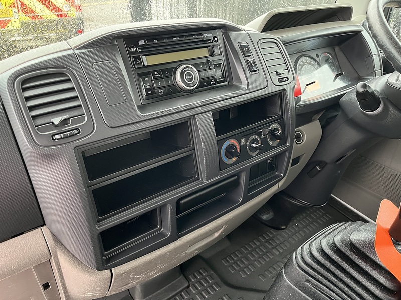 Nissan DROPSIDE 2.5DCi 34.12