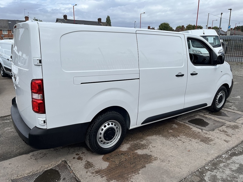 Vauxhall 1.5 Turbo D 2900 Dynamic Panel Van 6dr Diesel Manual L2 H1 Euro 6 (s/s) (100 ps)