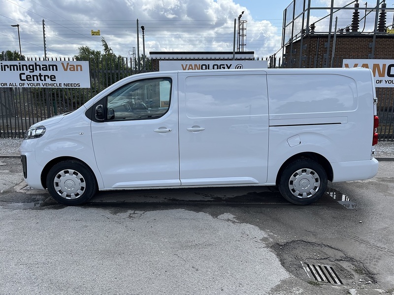 Vauxhall 1.5 Turbo D 2900 Sportive Panel Van 6dr Diesel Manual L2 H1 Euro 6 (s/s) (100 ps)