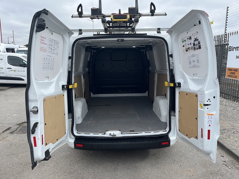 Ford 2.0 300 EcoBlue Trend Panel Van 5dr Diesel Manual L2 H1 Euro 6 (105 ps)