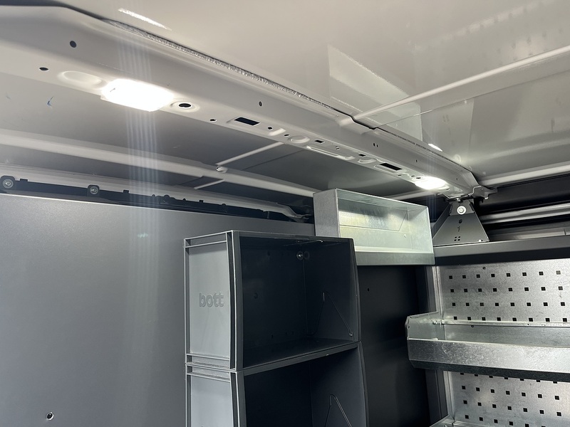 Ford 2.0 300 EcoBlue Trend Panel Van 5dr Diesel Manual L2 H1 Euro 6 (105 ps)