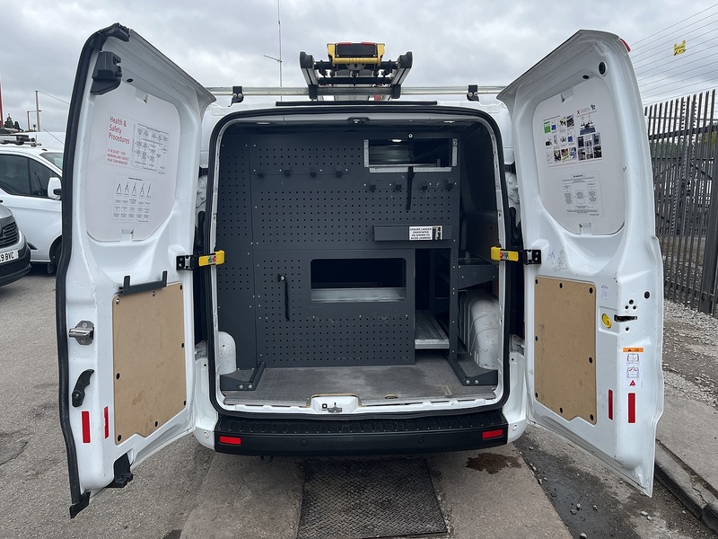 Ford 2.0 300 EcoBlue Trend Panel Van 5dr Diesel Manual L2 H1 Euro 6 (105 ps)