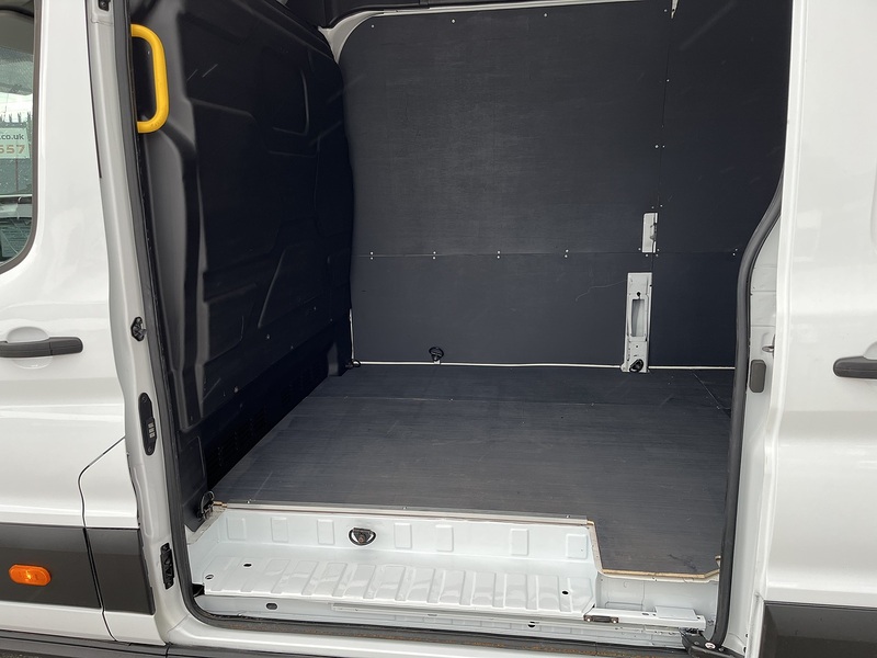 Ford 2.0 350 EcoBlue Leader Panel Van 5dr Diesel Manual RWD L4 H3 Euro 6 (s/s) (130 ps)