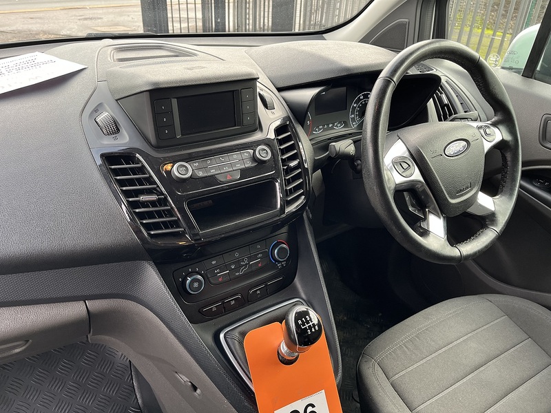 Ford 1.5 240 EcoBlue Limited Panel Van 5dr Diesel Manual L2 Euro 6 (s/s) (120 ps)