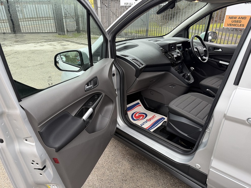 Ford 1.5 240 EcoBlue Limited Panel Van 5dr Diesel Manual L2 Euro 6 (s/s) (120 ps)