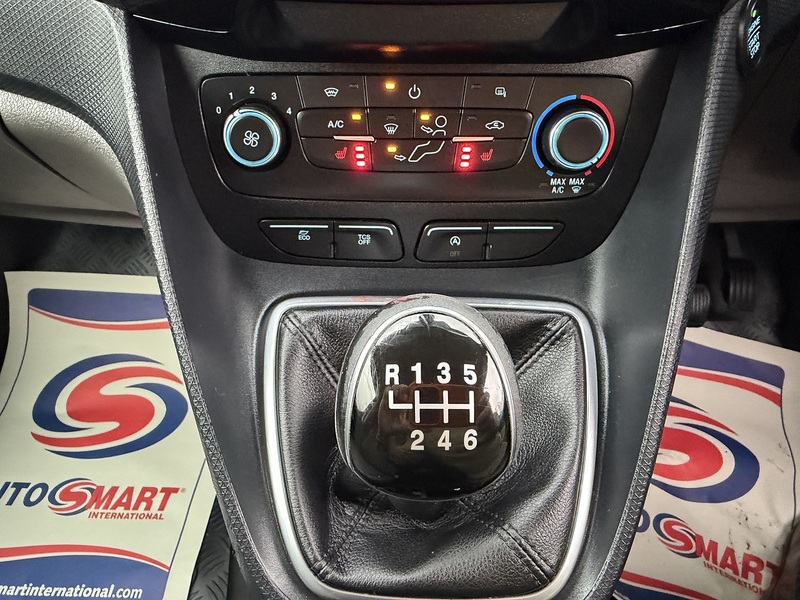 Ford 1.5 240 EcoBlue Limited Panel Van 5dr Diesel Manual L2 Euro 6 (s/s) (120 ps)