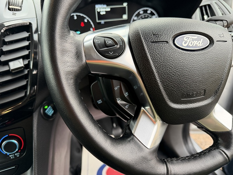 Ford 1.5 240 EcoBlue Limited Panel Van 5dr Diesel Manual L2 Euro 6 (s/s) (120 ps)
